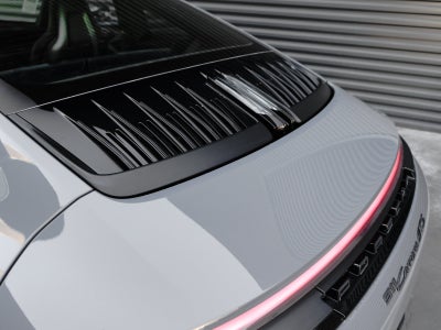 2025 Porsche 911 911 Carrera GTS