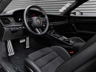 2025 Porsche 911 911 Carrera GTS