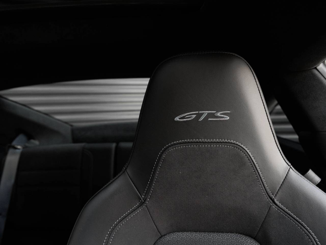 2025 Porsche 911 911 Carrera GTS