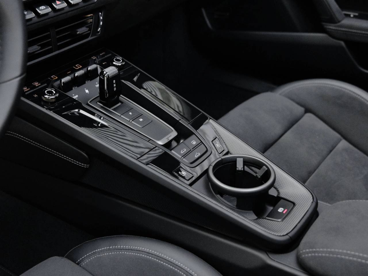 2025 Porsche 911 911 Carrera GTS