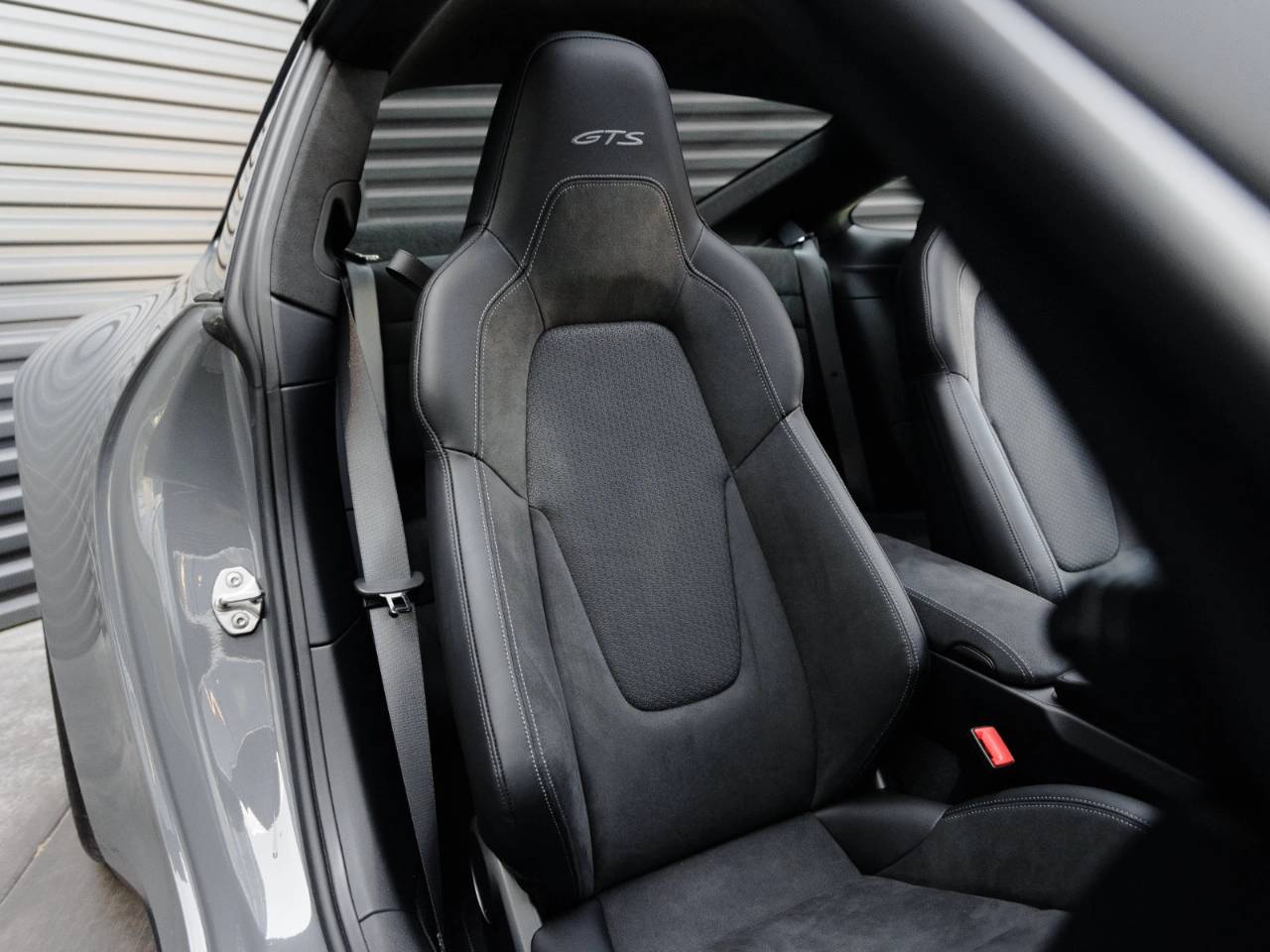 2025 Porsche 911 911 Carrera GTS