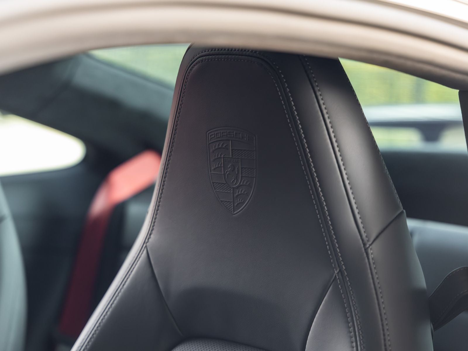 2025 Porsche 911 Carrera GTS