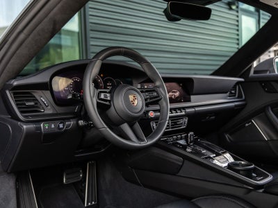 2025 Porsche 911 Carrera GTS