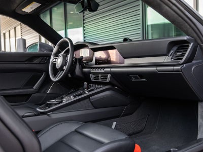 2025 Porsche 911 Carrera GTS