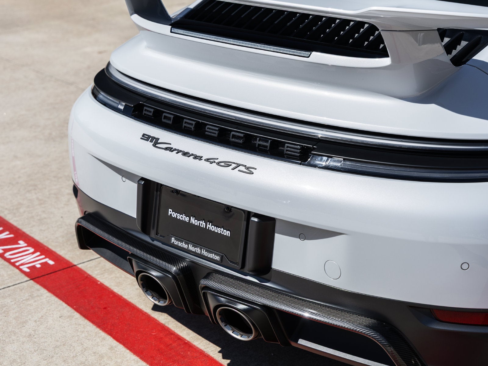 2026 Porsche 911 Carrera 4 GTS