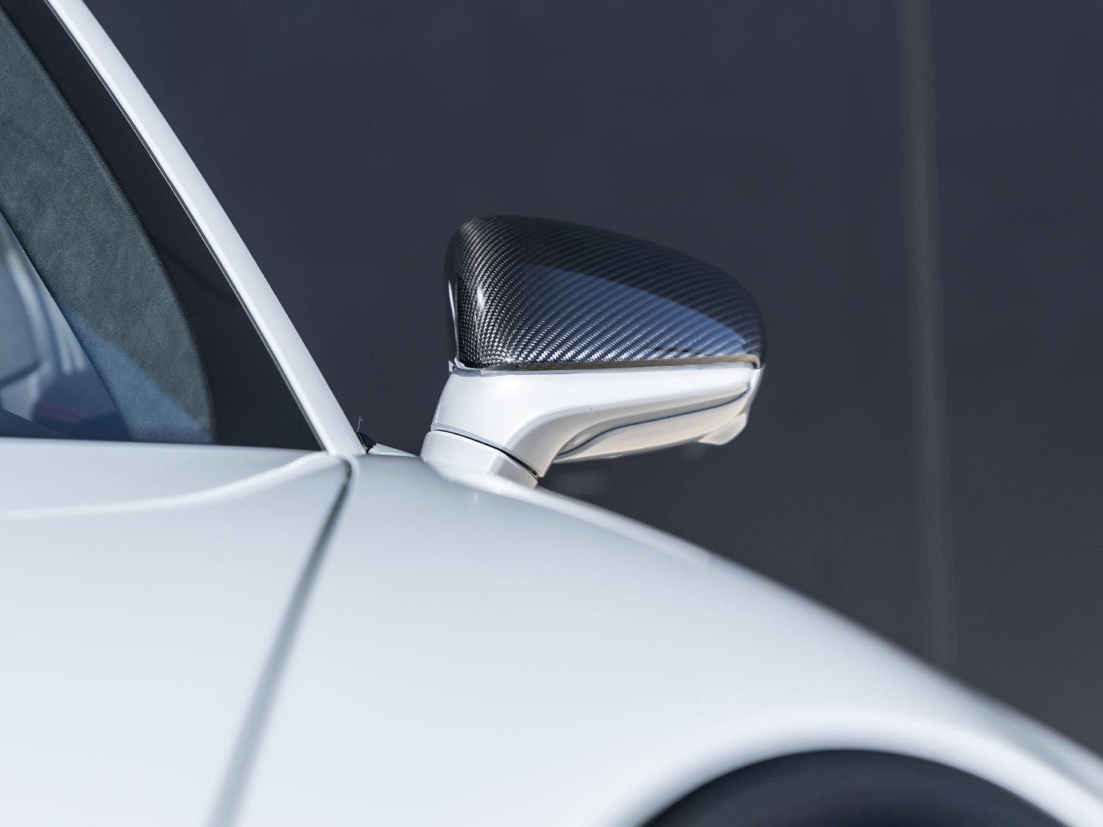 2026 Porsche 911 Carrera 4 GTS