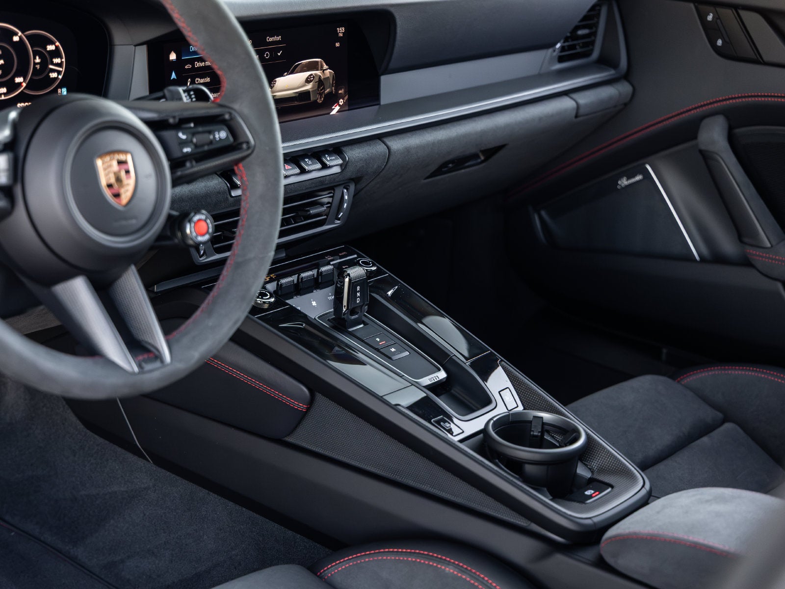 2026 Porsche 911 Carrera 4 GTS