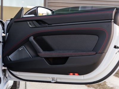2026 Porsche 911 Carrera 4 GTS
