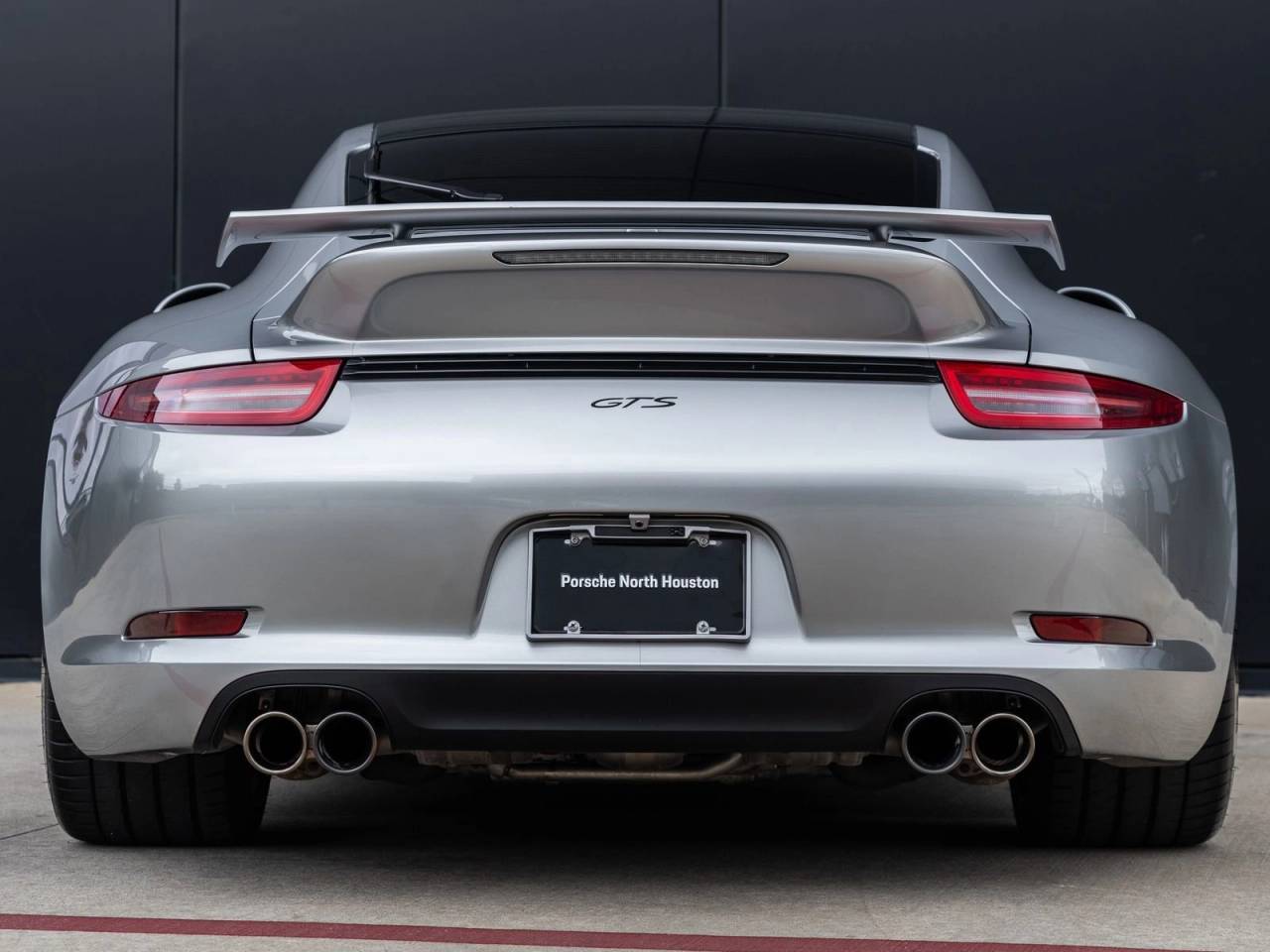 2016 Porsche 911 Carrera GTS