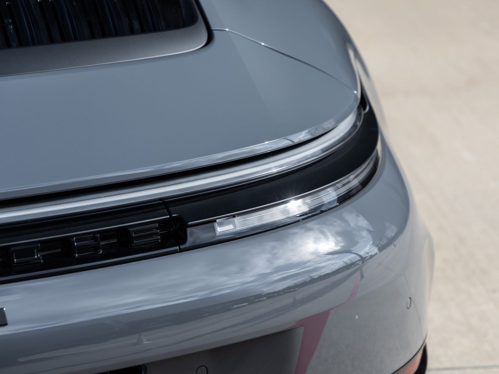 2025 Porsche 911 911 Carrera 4 GTS