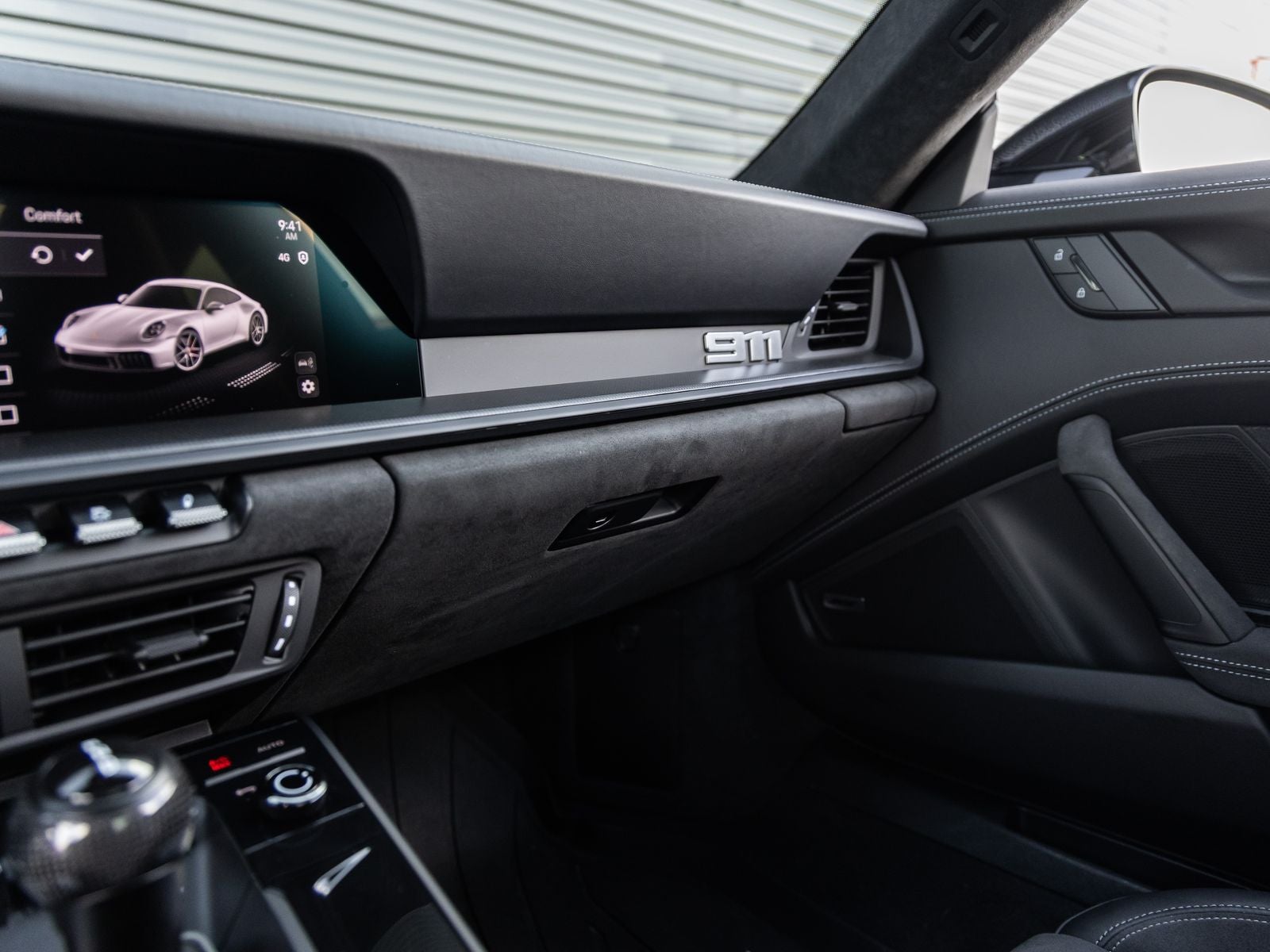 2025 Porsche 911 911 Carrera 4 GTS
