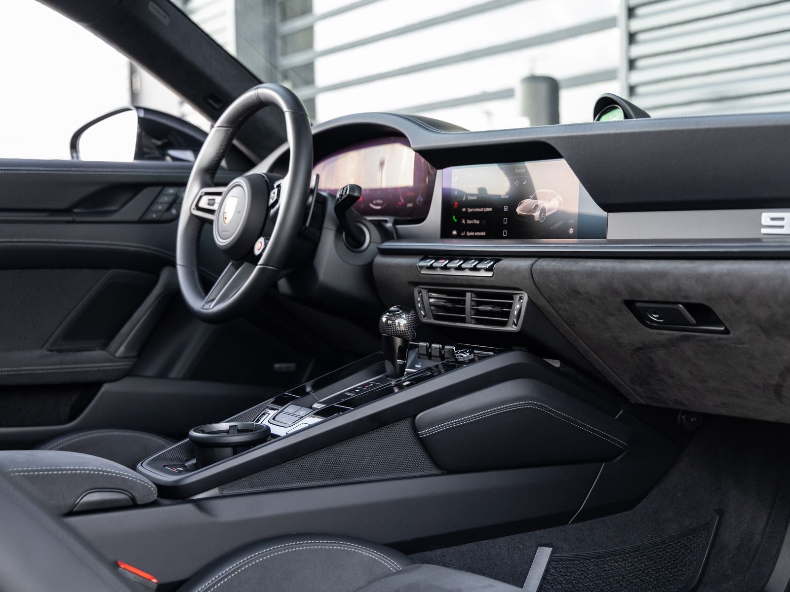 2025 Porsche 911 911 Carrera 4 GTS