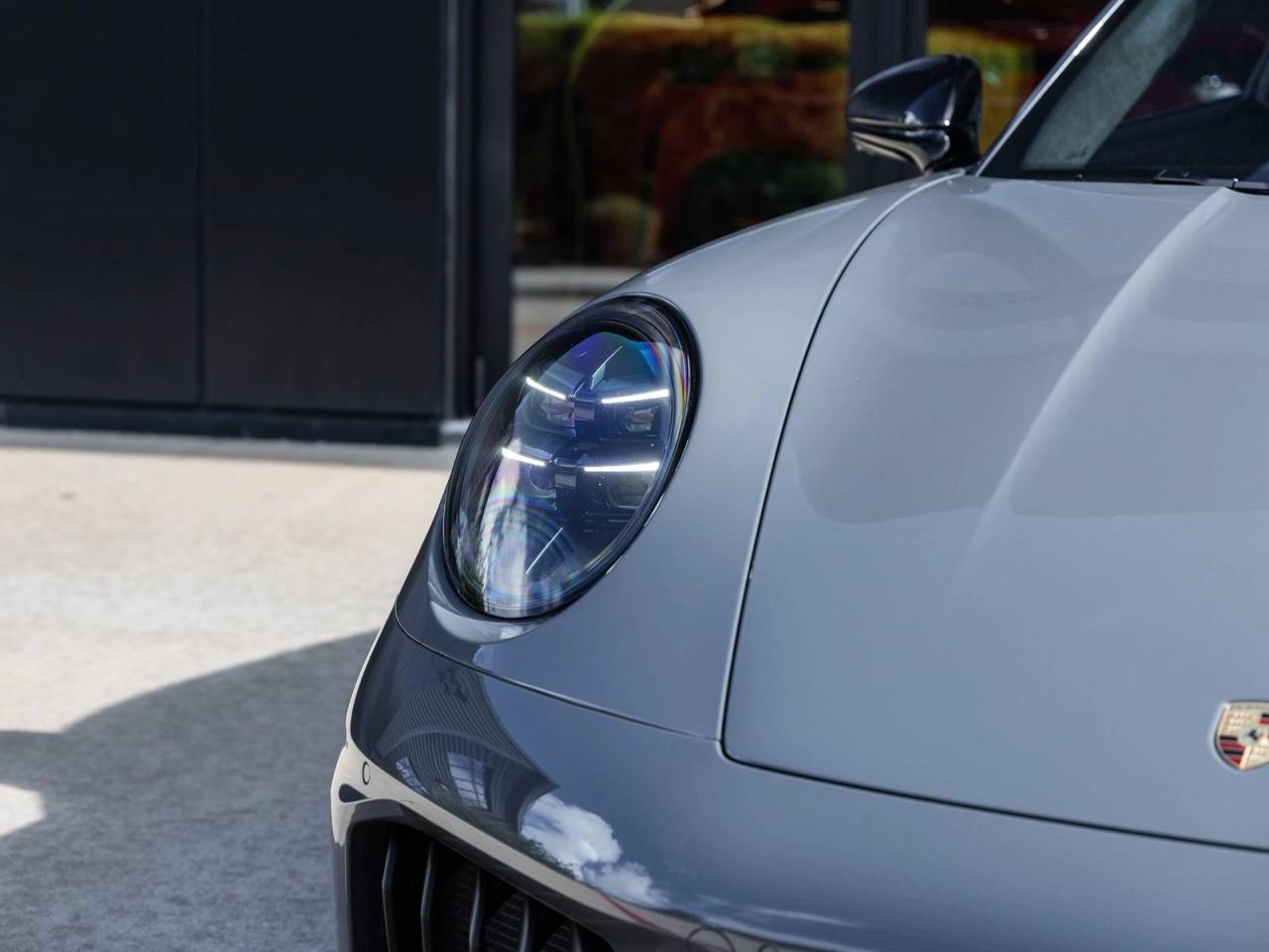 2025 Porsche 911 911 Carrera 4 GTS