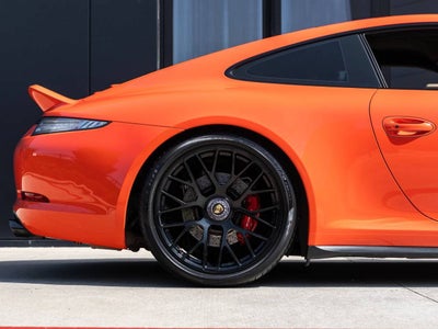 2016 Porsche 911 911 Carrera GTS