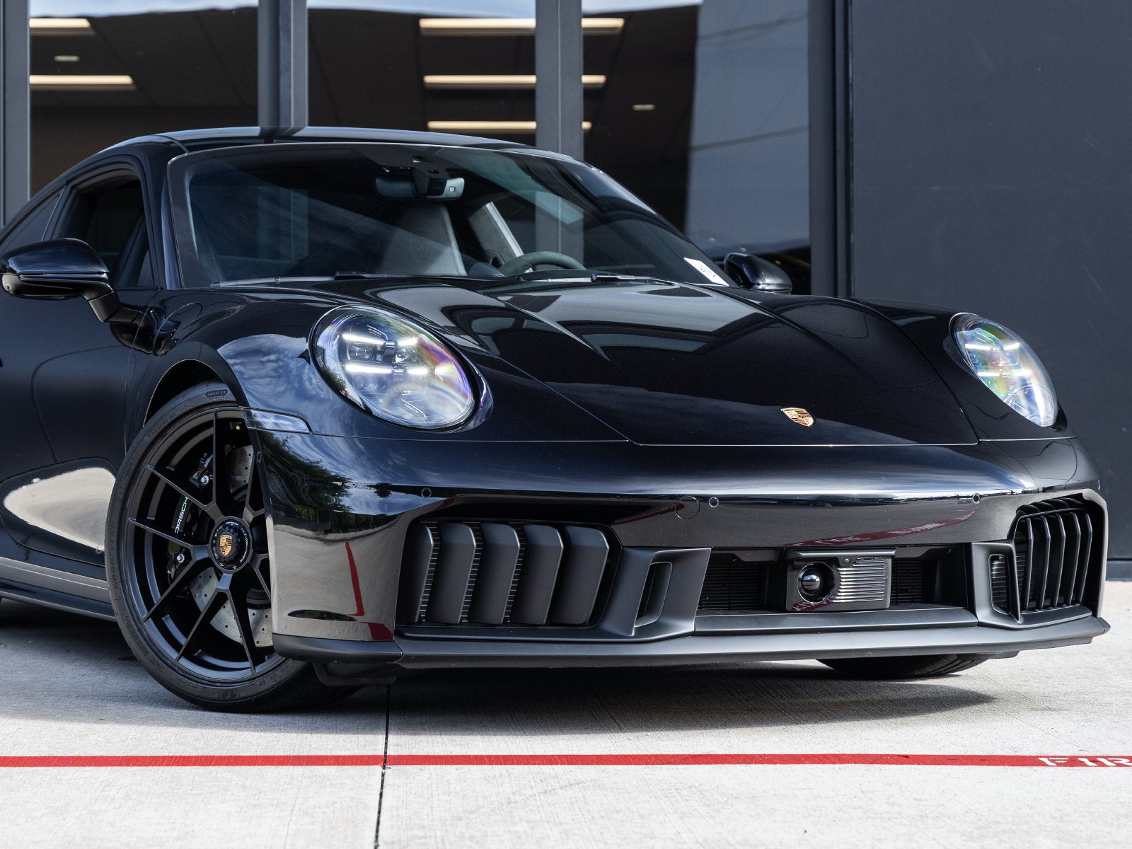 2025 Porsche 911 911 Carrera 4 GTS
