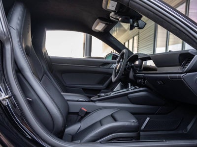 2025 Porsche 911 911 Carrera 4 GTS