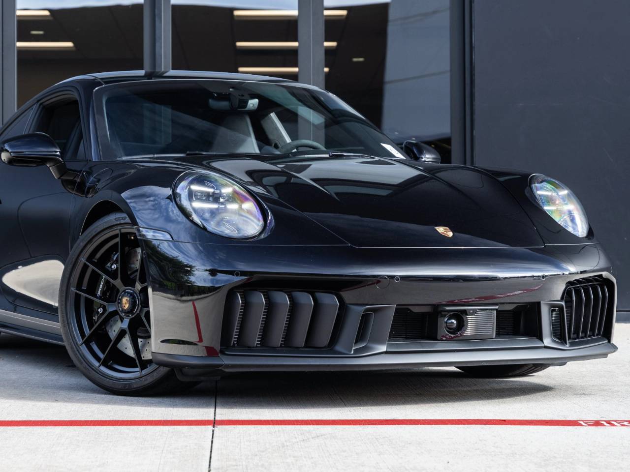 2025 Porsche 911 911 Carrera 4 GTS