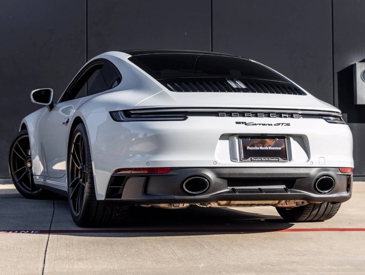 2022 Porsche 911 911 Carrera GTS