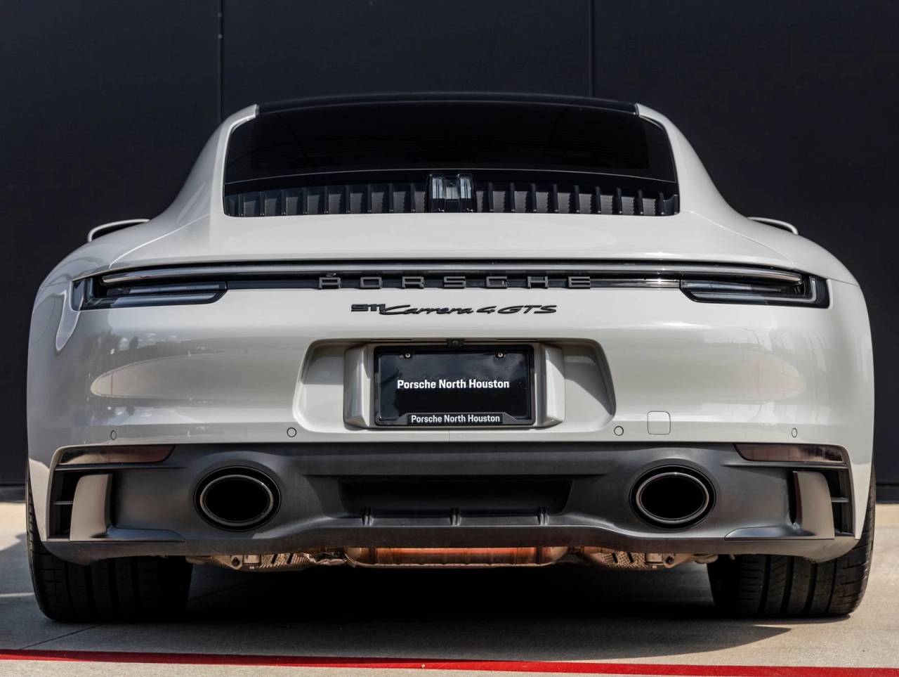 2022 Porsche 911 911 Carrera 4 GTS