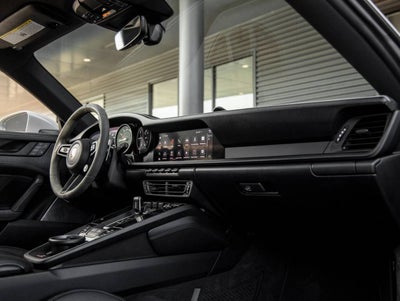 2022 Porsche 911 911 Carrera 4 GTS