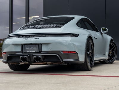 2026 Porsche 911 Carrera GTS