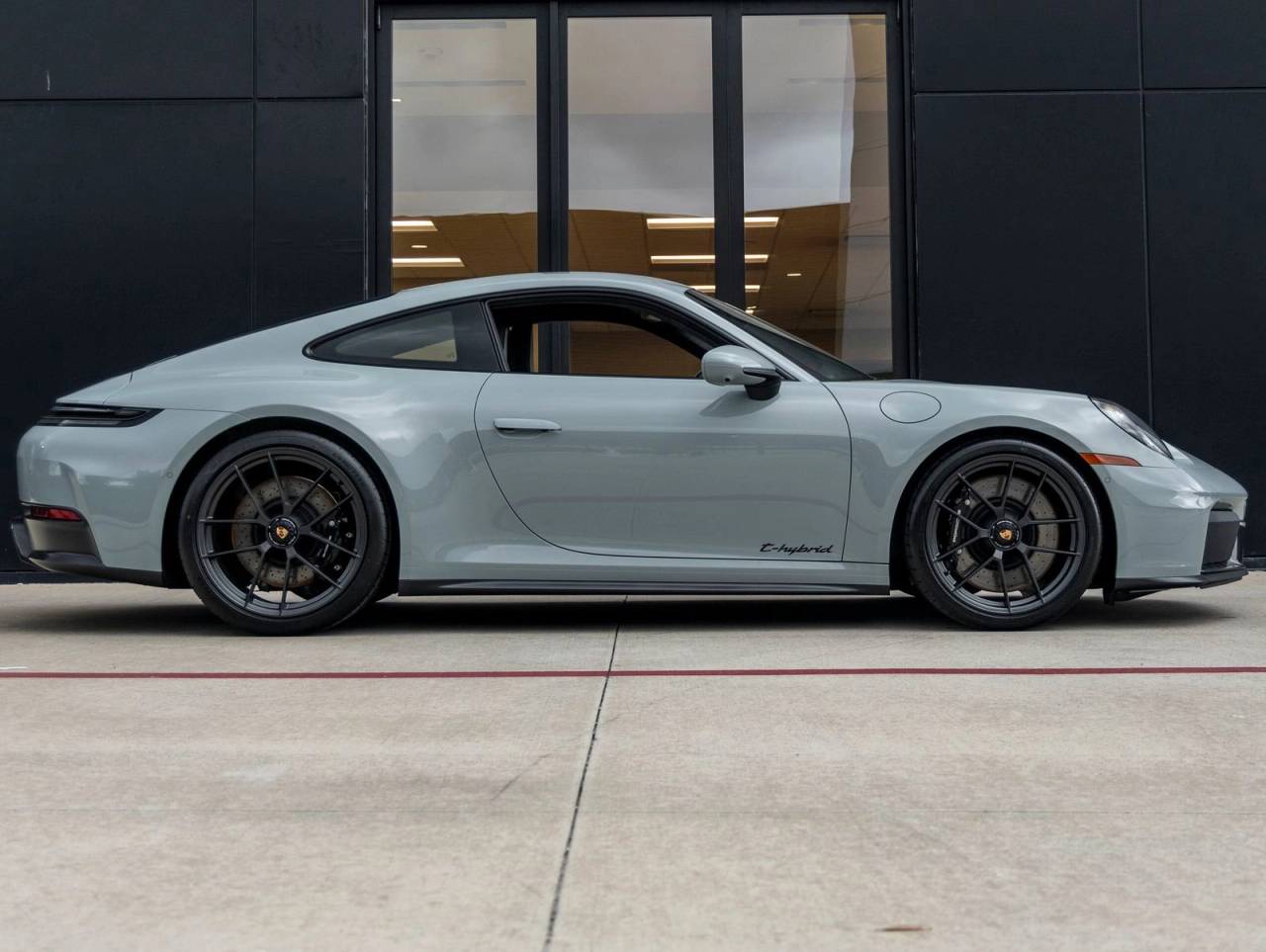 2026 Porsche 911 Carrera GTS