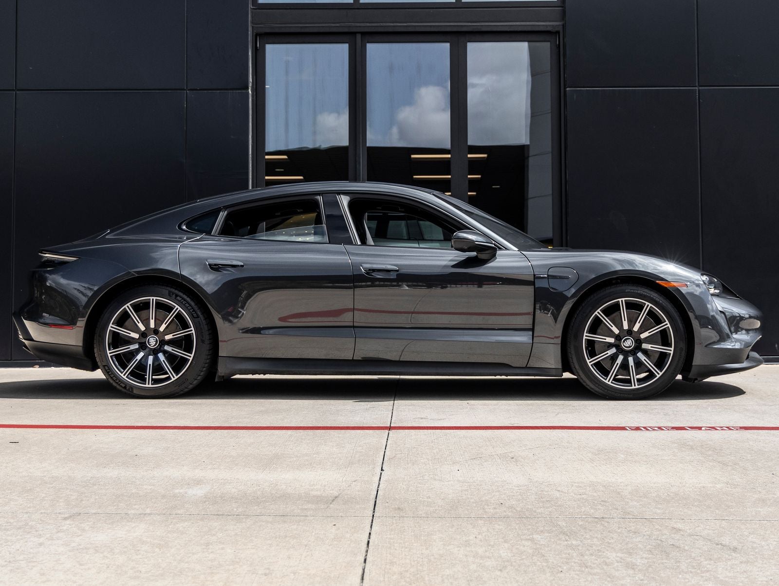 2020 Porsche Taycan Taycan 4S