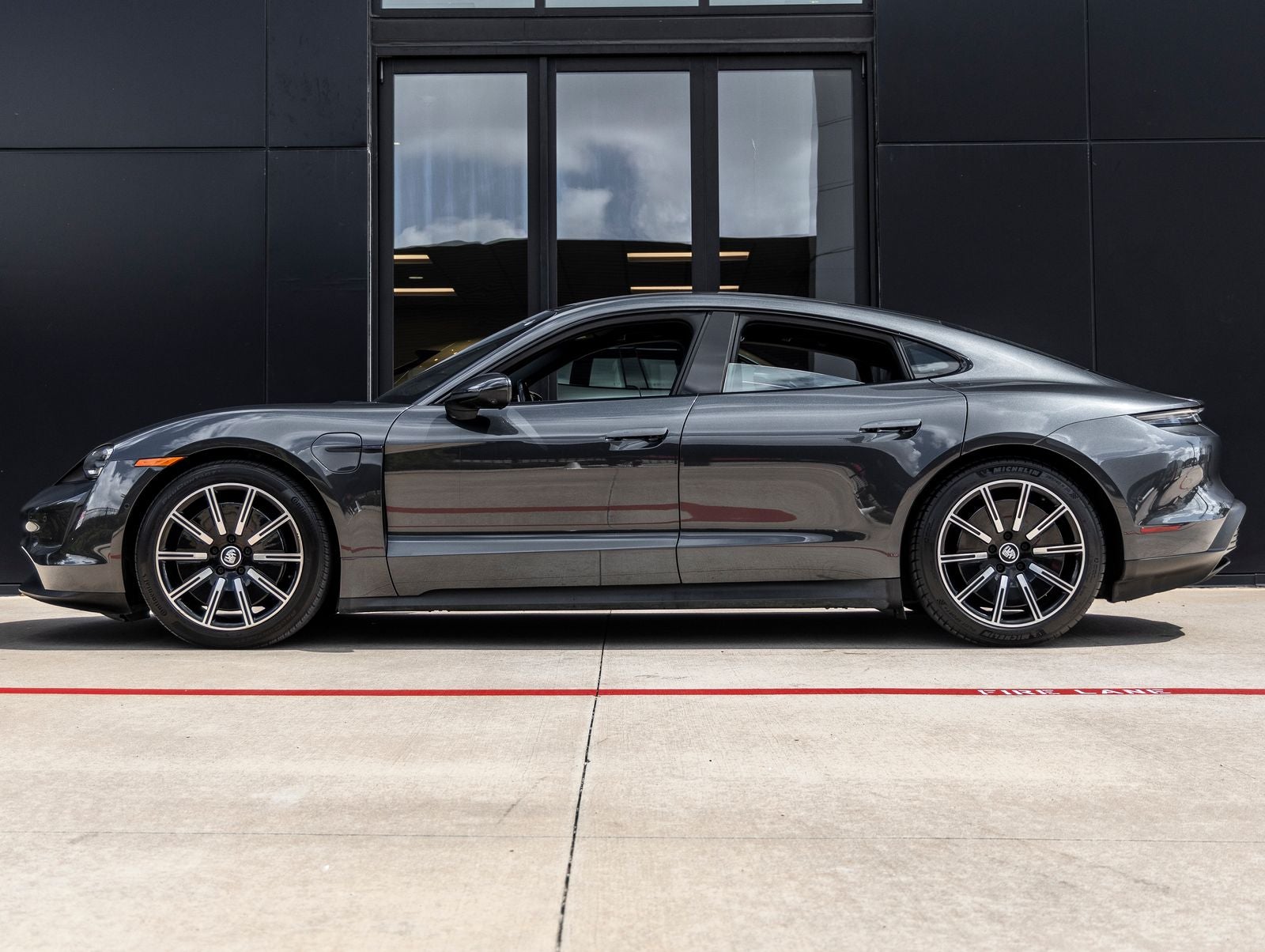 2020 Porsche Taycan Taycan 4S