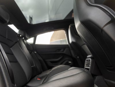 2020 Porsche Taycan Taycan 4S