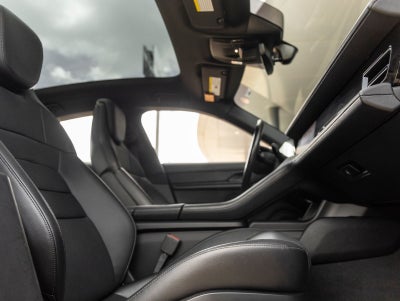 2020 Porsche Taycan Taycan 4S