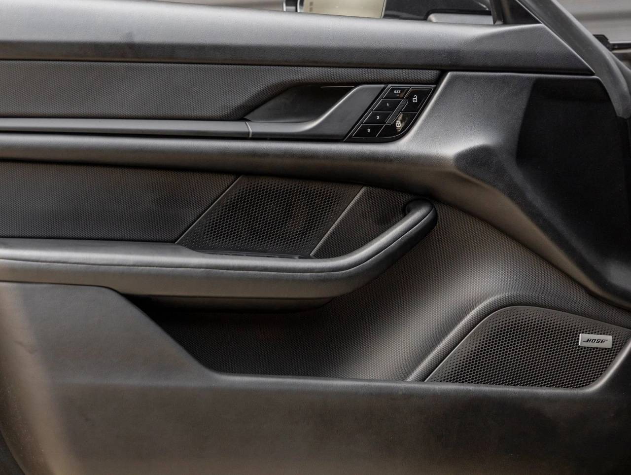 2020 Porsche Taycan Taycan 4S