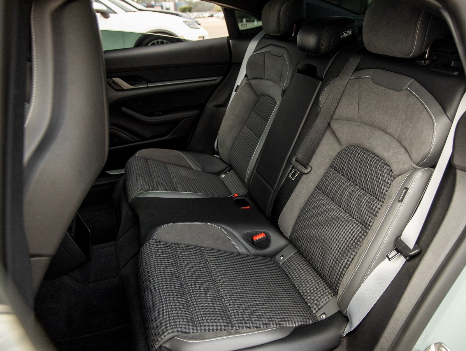 2025 Porsche Taycan Taycan 4S