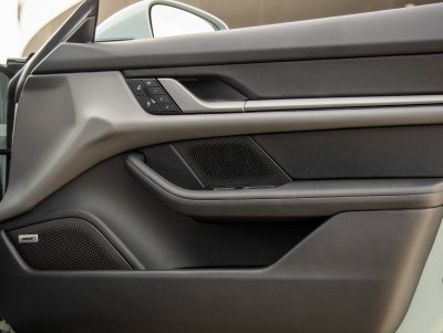 2025 Porsche Taycan Taycan 4S