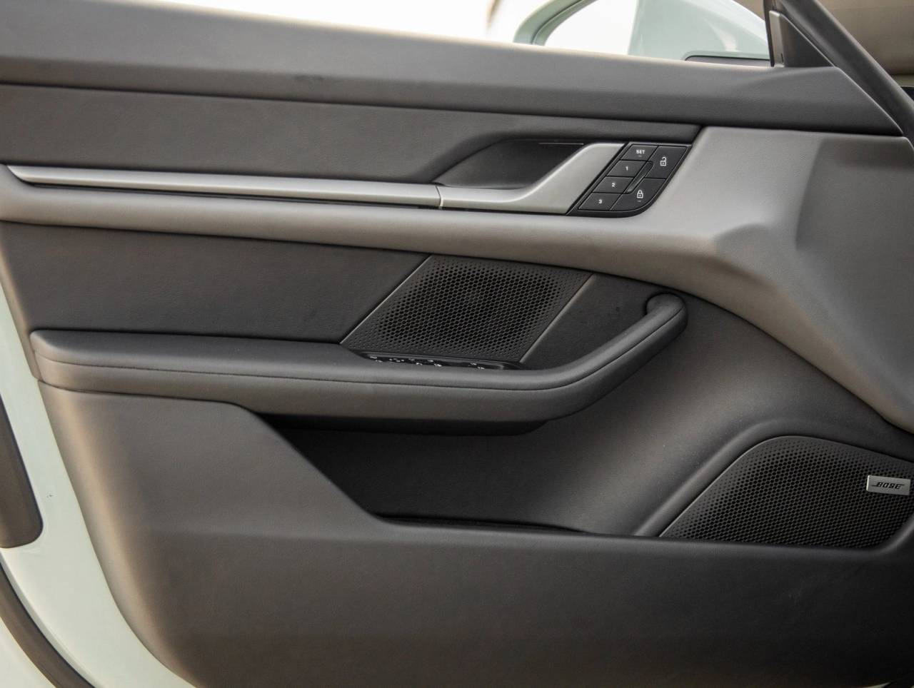 2025 Porsche Taycan Taycan 4S