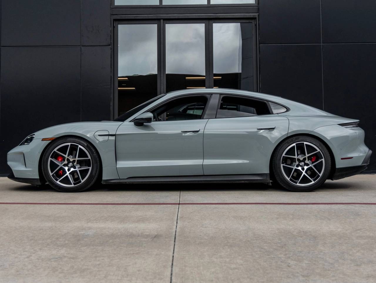 2025 Porsche Taycan Taycan 4S