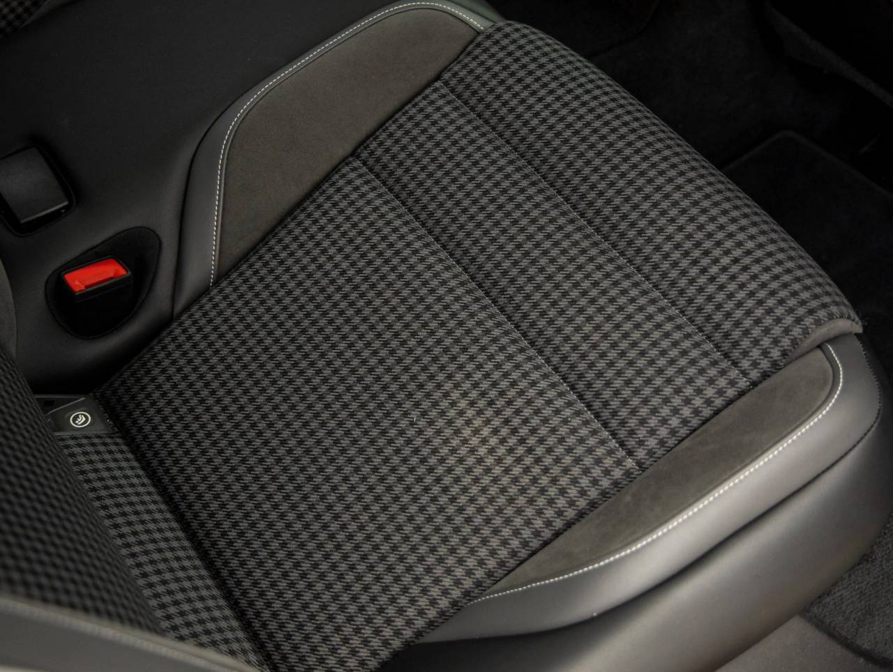 2025 Porsche Taycan Taycan 4S