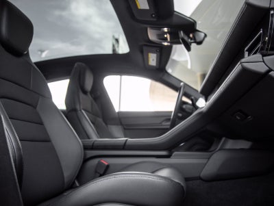 2023 Porsche Taycan Taycan 4S
