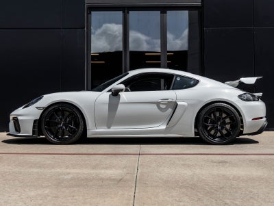 2020 Porsche 718 Cayman GT4