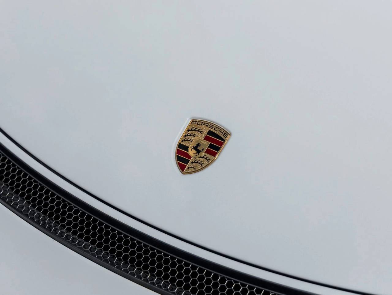 2020 Porsche 718 Cayman GT4