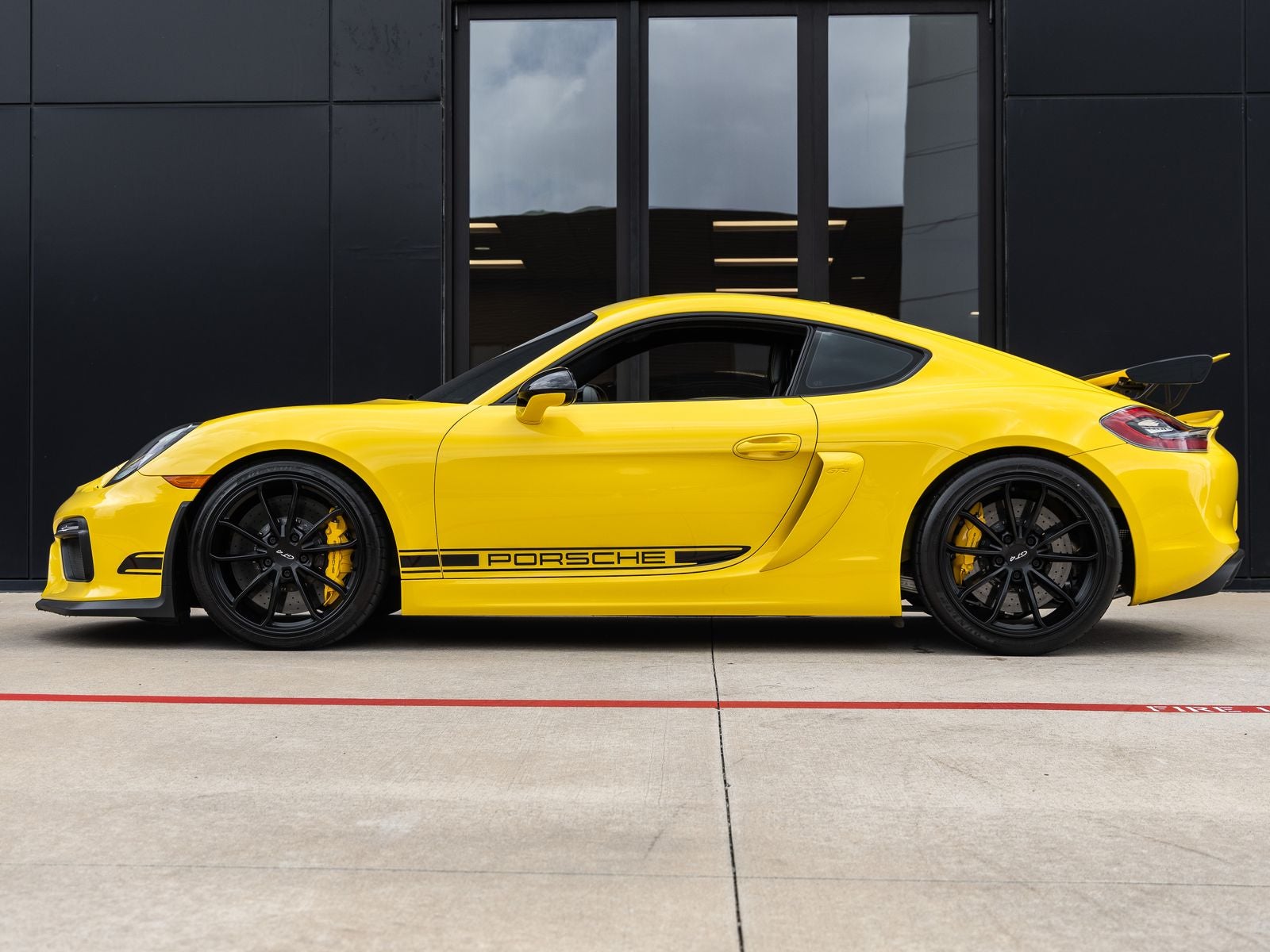 2016 Porsche 718 Cayman GT4