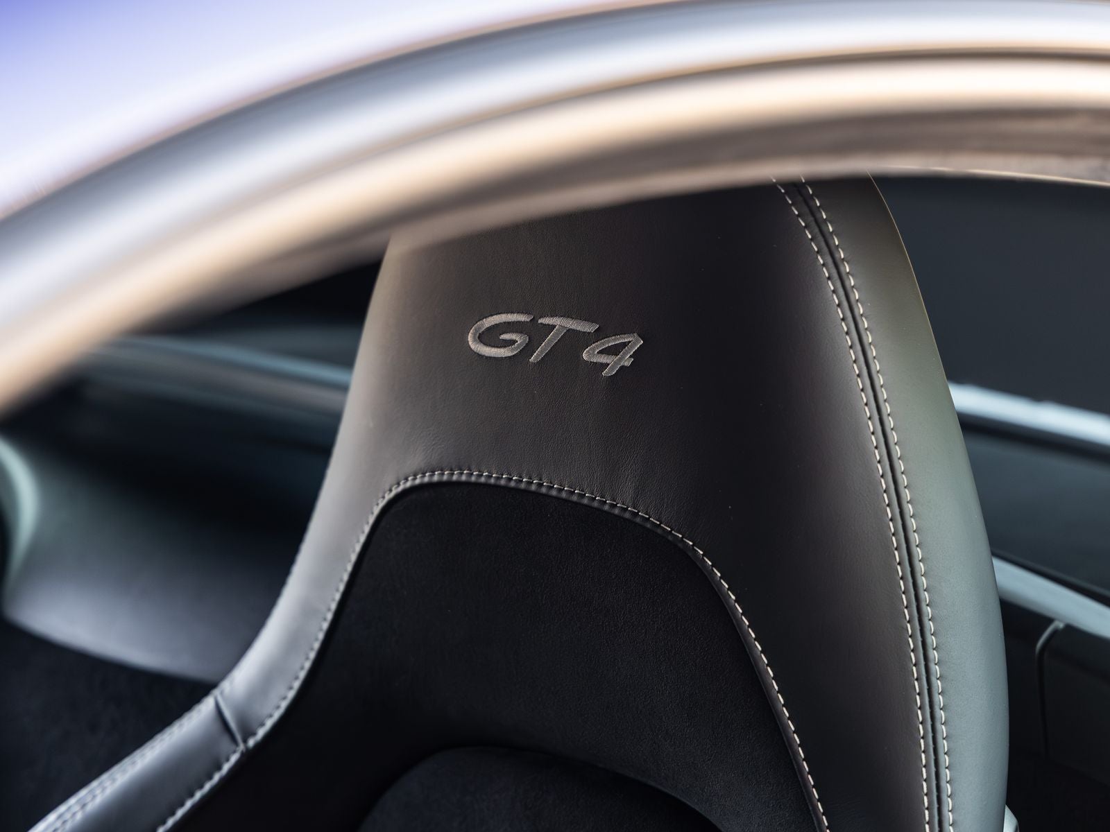 2020 Porsche 718 Cayman GT4