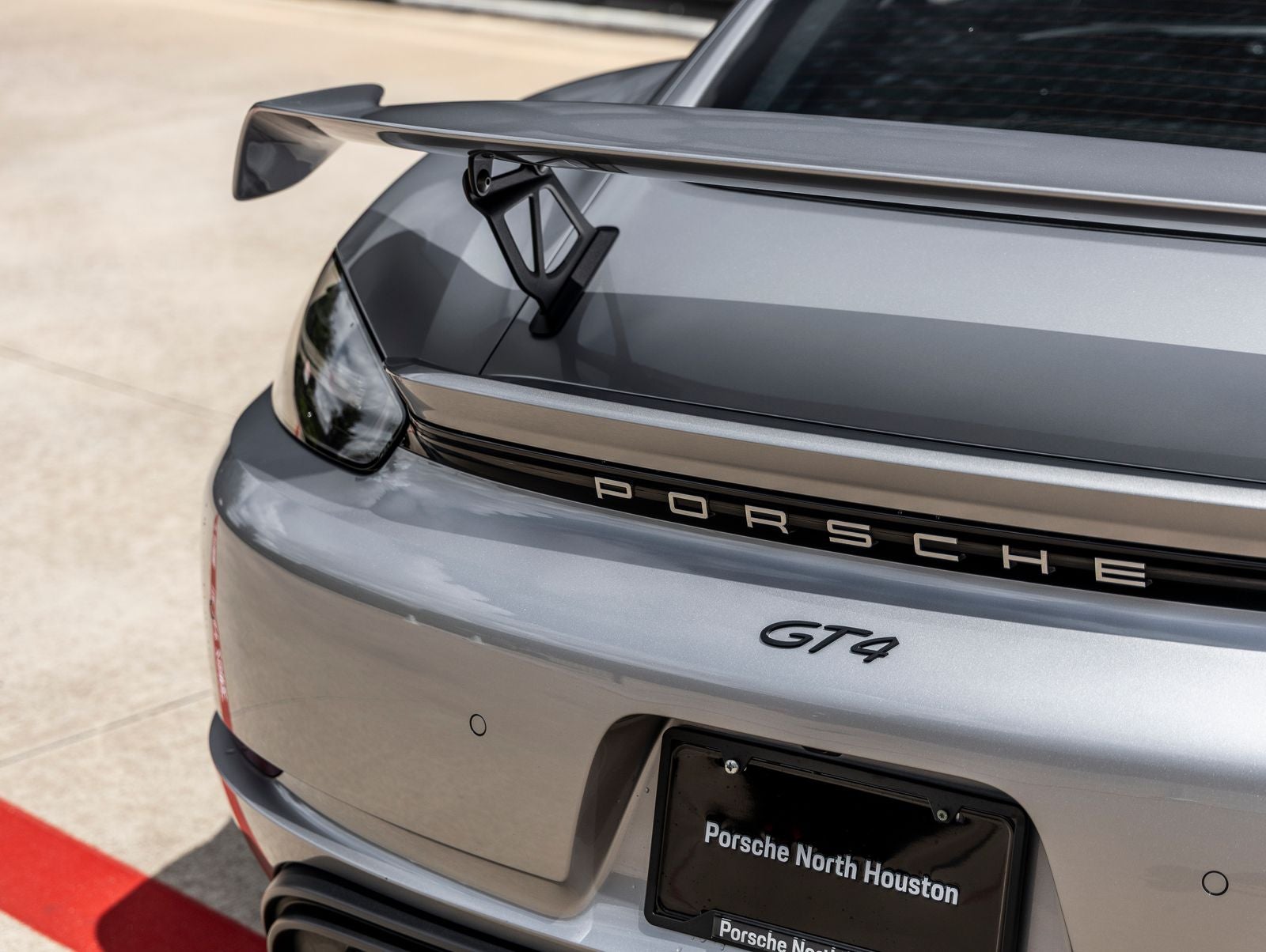 2020 Porsche 718 Cayman GT4
