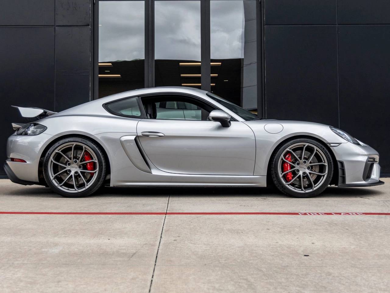 2020 Porsche 718 Cayman GT4