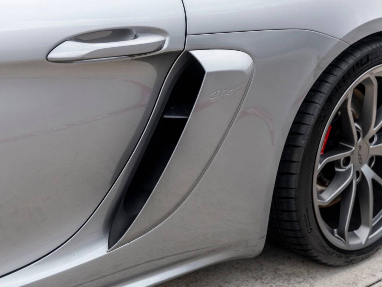 2020 Porsche 718 Cayman GT4