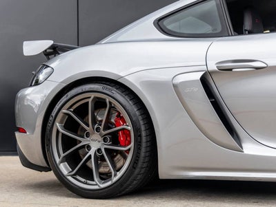 2020 Porsche 718 Cayman GT4