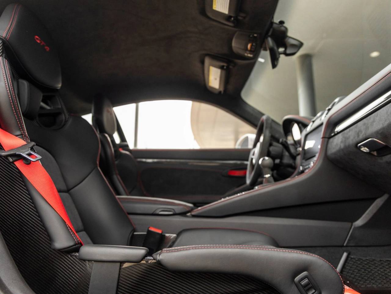 2020 Porsche 718 Cayman GT4