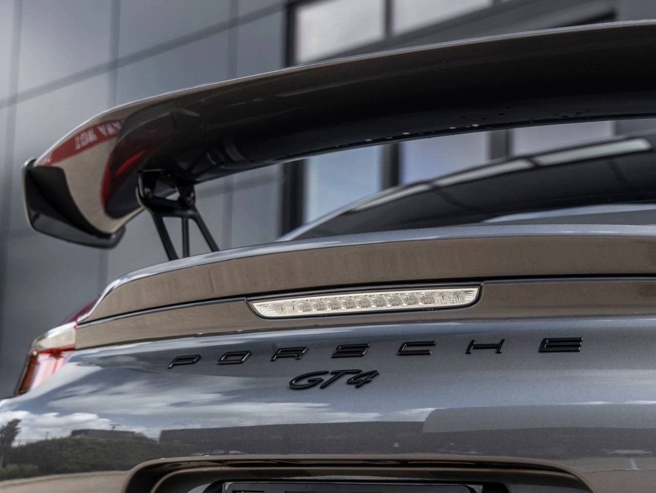2016 Porsche 718 Cayman GT4
