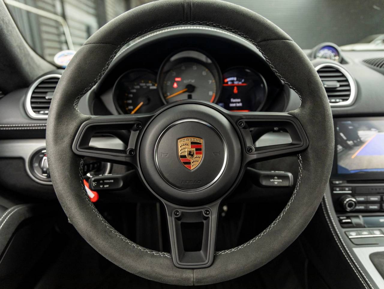 2023 Porsche 718 Cayman GT4