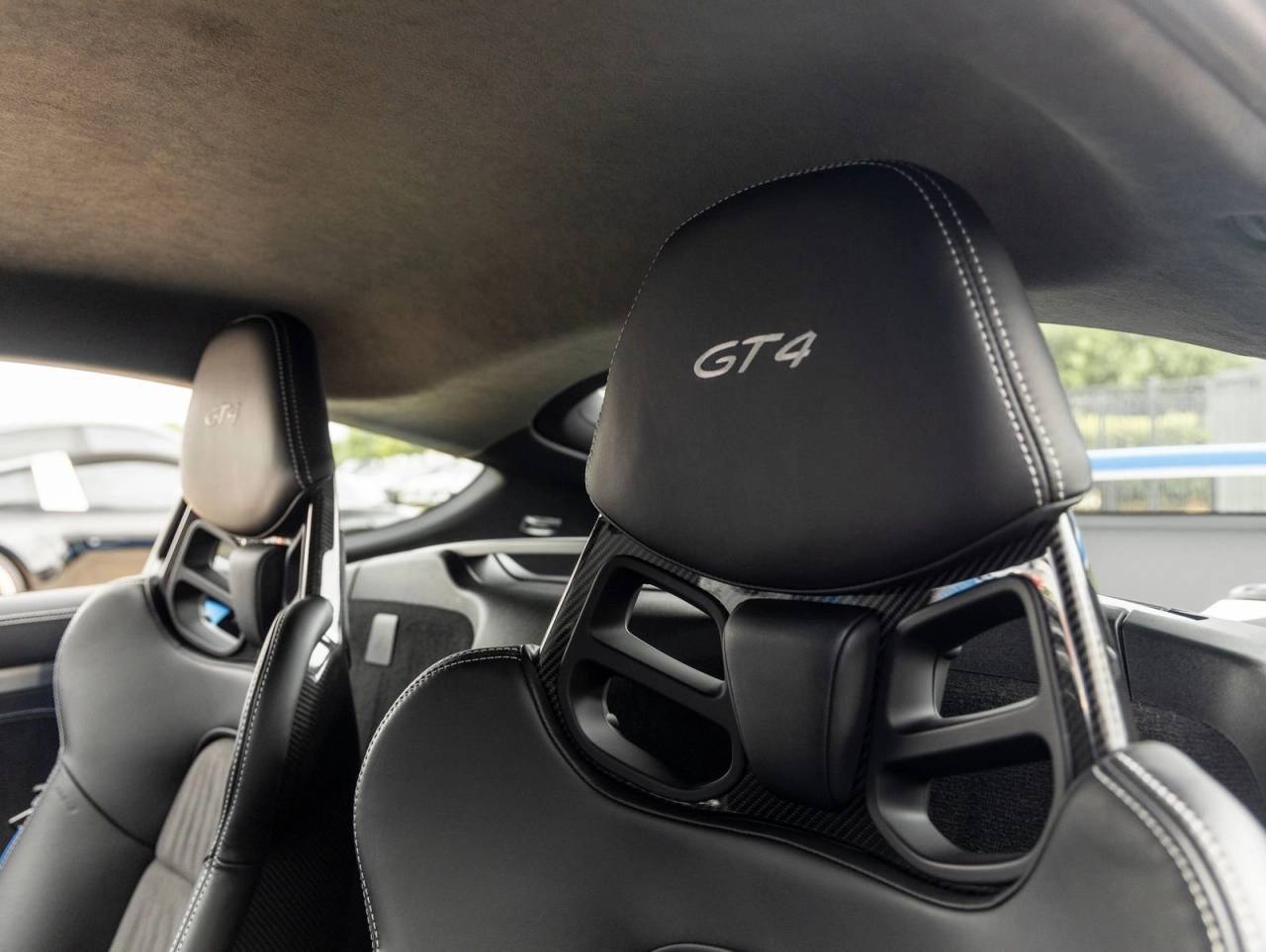 2023 Porsche 718 Cayman GT4