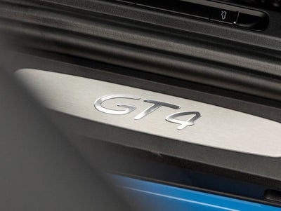 2023 Porsche 718 Cayman GT4